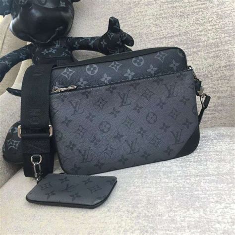 louis vuitton crossbody bag mens|louis vuitton messenger bag men.